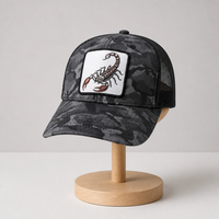 Casquette de baseball trucker camouflage personnalisée avec broderie de patchs animaux (scorpion, araignée), en maille respirante, pour homme, idéale pour les sports de plein air