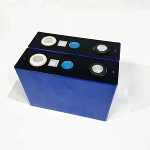 <span class=keywords><strong>Prix</strong></span> de gros <span class=keywords><strong>d</strong></span>'usine, batterie Lifepo4 de qualité A, 3,2 V, 100 Ah, stockage <span class=keywords><strong>d</strong></span>'énergie, énergie solaire, avec un cycle de vie ultra long - Product Image 1