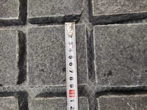54x54cm tuyệt đối màu đen Granite đá <span class=keywords><strong>pavers</strong></span> <span class=keywords><strong>flamed</strong></span> Top và bên tự nhiên lưới paver với giá rẻ ngoài trời paver đá tự nhiên - Product Image 3