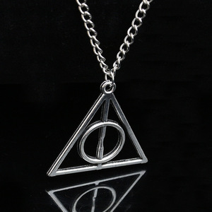 Colliers en alliage pour couple tendance, <span class=keywords><strong>Harry</strong></span> <span class=keywords><strong>Potter</strong></span>, Reliques de la Mort, collier triangle rotatif - Product Image 4