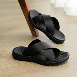 Vintage Einfarbige Kreuzriemen Herrensandalen Gepolsterte Rutschfeste EVA-Sohle Lässige Sommer-Fußbekleidung Outdoor-Wander-Reisesandalen - Product Image 1