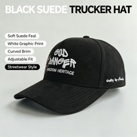 Casquette de baseball unisexe en daim noir avec broderie 3D blanche en relief motif lion et croix, détails structurés, style streetwear urbain pour homme au quotidien