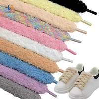 Usine directe 15mm lacets plats en peluche Noël coloré Ins élégant large Design Durable Polyester matériel moelleux Look flou