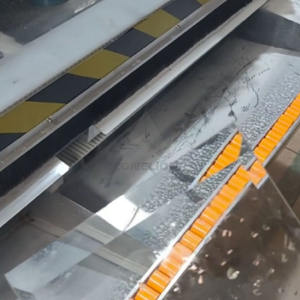 Machine de polissage et de meulage de bord droit en verre à moteur électrique pour portes de placard Portable 380V Garantie de 12 mois Facile à utiliser - Product Image 3