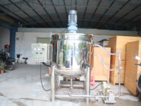 Réservoir mélangeur industriel automatique en acier inoxydable de 1000 L, personnalisé, avec pompe à rotor pour le mélange de shampooing et de savon liquide