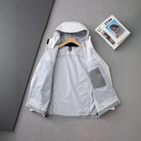 Vestes Hardshell Homme Imperméables Personnalisées pour Marque Outdoor, Veste de Cyclisme Réfléchissante OEM ODM de Haute Qualité avec Logo