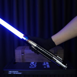 ดาบไลท์เซเบอร์ของออบีวัน สตาร์วอร์ส รุ่นขายดีที่สุด ด้ามโลหะ ใบมีดสำหรับการดวลหนัก ปรับเปลี่ยนสีได้ไม่จำกัด ของเล่นมีไฟ - Product Image 3