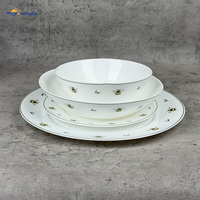 Service de table 18 pièces en verre opale avec assiettes et bols blancs à motif feuille d'abeille émaillée, vente en gros pour la maison, la cuisine, les fêtes et la décoration de table quotidienne