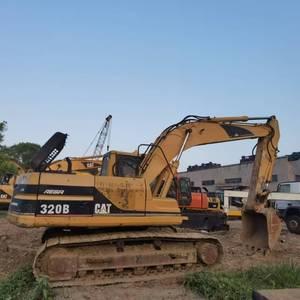รถขุดตีนตะขาบ Caterpillar 320B มือสอง สภาพดี ใช้งานได้ - Product Image 5