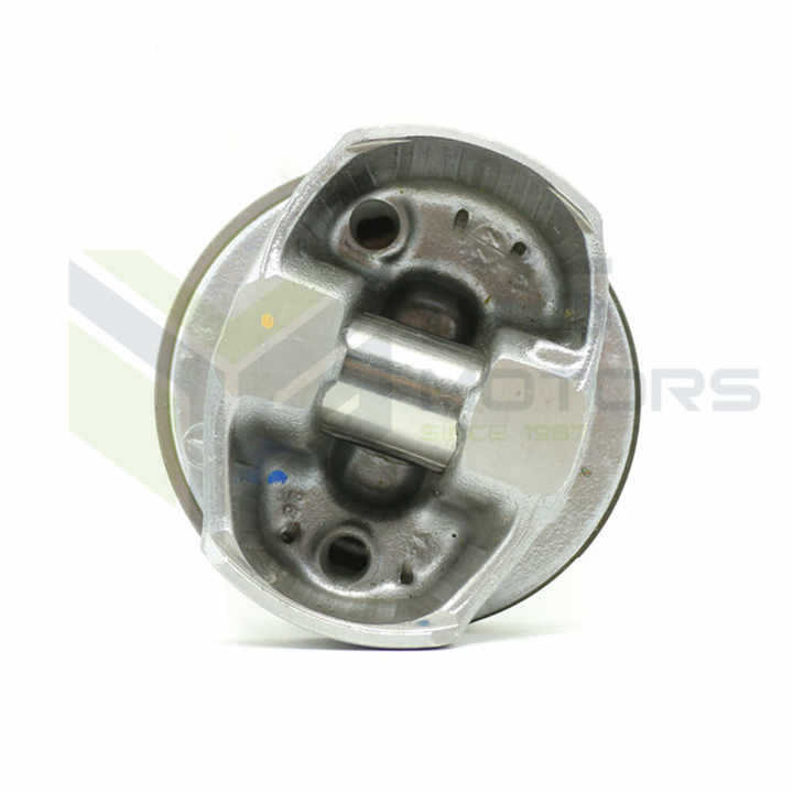 Piston kit with ring M254.920 2.0T 2540301300 A2540301300 83MM for 