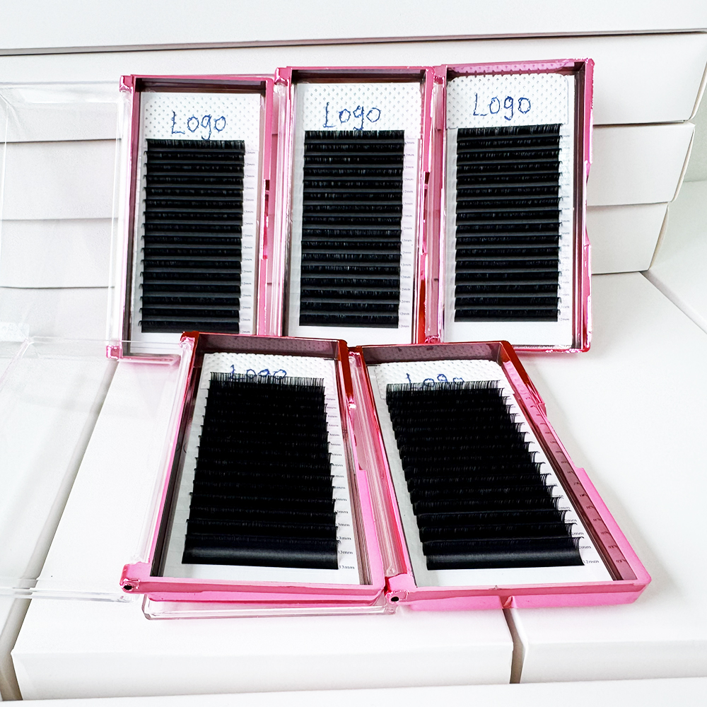 EXTENSIONS DE CILS VOLUME
