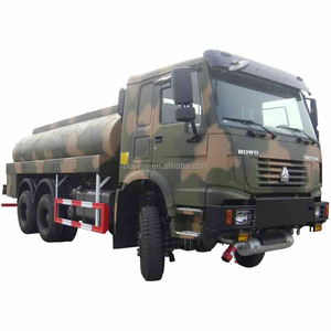 Camion de ravitaillement Sinotruk HOWO 6x4 18000L avec distributeur de diesel et d'essence avec système de ravitaillement pour grands sites - Product Image 3