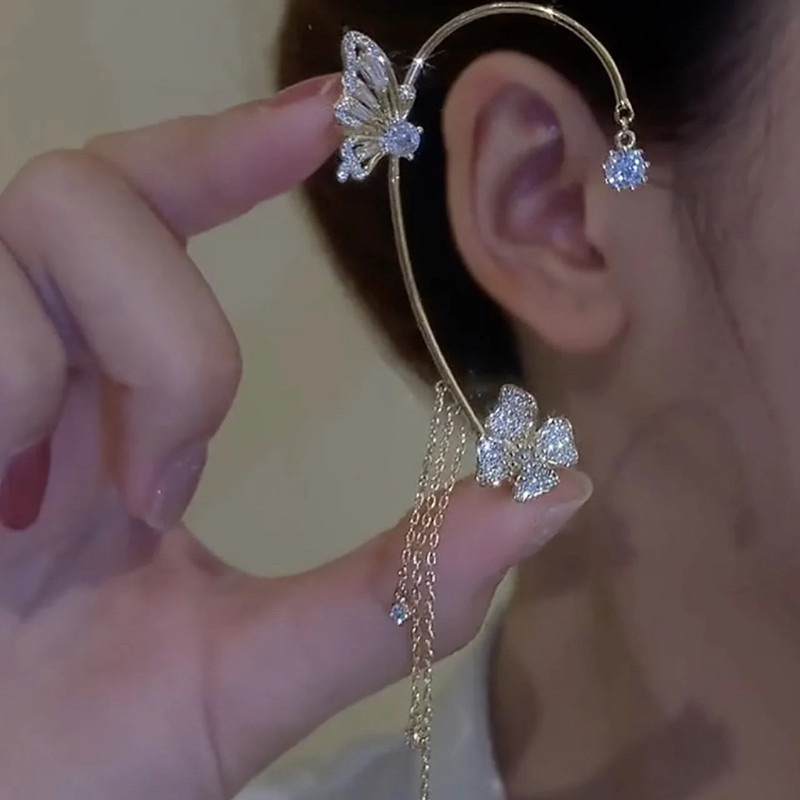 1#-right ear