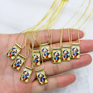 เครื่องประดับปาร์ตี้ Colarmix ของขวัญ สร้อยคอจี้พระแม่มารีเคลือบทอง 18K สีสันทันสมัยสำหรับผู้หญิงและทุกเพศ เหมาะสำหรับวันครบรอบ - Product Image 3
