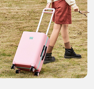 Valigia Trolley Leggera in Plastica PC Stile Macaron, Guscio Rigido Silenzioso con Ruote Girevoli e Gancio Portatile per Vacanze - Product Image 1