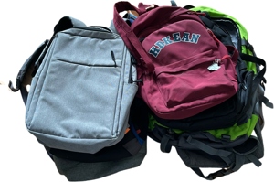 A8 Buen estado Venta al por mayor Usado Scool Bag Ropa de segunda mano Bale Adultos Mochila mixta Bolsa de ordenador portátil para hombres y mujeres - Product Image 5
