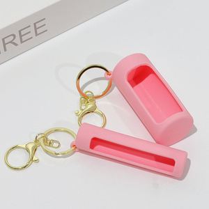 เคสซิลิโคนสำหรับลิปสติกแบบเรียบง่าย ปิดคลุมได้เต็มที่ พร้อมตะขอเกี่ยว สำหรับลิปสติกและลิปกลอส - Product Image 1
