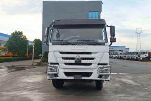 4axles 12wheels 30cbm 35tons Sinotruk HOWO Sewer Vacuum <b>Suction</b> & Jetting Truck for Sewage Cleanup with Jurop and Moro <b>Pump</b> - Product Image 2
