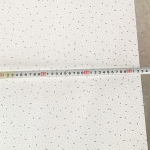 Dalles de plafond en fibres minérales ignifuges et acoustiques 625x625mm pour le marché latino-américain, idéales pour les bureaux, les écoles et les bâtiments commerciaux - Product Image 4