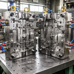 Máquina de Moldeo por Inyección Semiautomática Mini con Diseño de Compensación de Contracción, Construcción de Acero, Tamaño Personalizado - Marca Booster - Product Image 5