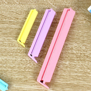 แพ็คขายส่ง 12 ชิ้น คลิปหนีบปิดผนึกพลาสติกขนาด 2.5/3.5/5.5 นิ้ว สำหรับถุงอาหารและขนม - Product Image 6