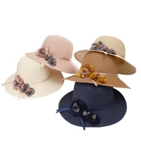 Vente en gros de nouveau printemps été couleur unie dôme crème solaire pliable jonc herbe chapeau de paille conception de fleurs pour la pêche décontracté en plein air