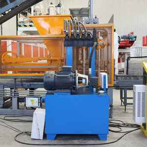 Macchina per la Produzione di <span class=keywords><strong>Blocchi</strong></span> QT 4-15 Completamente Automatica per Mattoni in Calcestruzzo e <span class=keywords><strong>Blocchi</strong></span> Cavi - Product Image 3