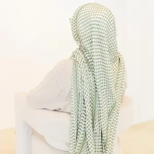 2024 chaud arabe Keffiyeh conception noir en mousseline de soie femmes châle Hijab écharpe mode musulmane Keffiyeh arabe Arafat écharpe