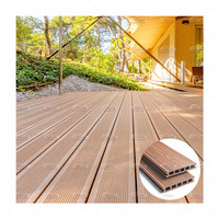 Panneau de terrasse composite en bois tropical pour patio extérieur jardin jardin aménagement paysager carré solide brossé pour hôpitaux