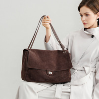 Sac à bandoulière en daim pour femme, nouvelle collection, style rétro européen-américain, tendance, décontracté, grande capacité, fermeture à fermoir, vente chaude