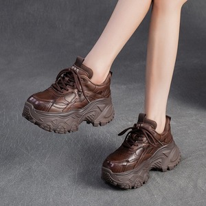 Zapatillas deportivas casuales de color sólido para baloncesto, con suela gruesa, cordones delanteros, zapatos de mujer a la moda. - Product Image 4