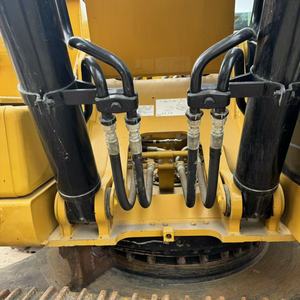 รถขุด CAT 320GX ขนาด 20 ตัน พร้อมบุ้งกี๋ขุดขนาด 1.0 ลูกบาศก์เมตร รถขุดตีนตะขาบ cat320GX มือสอง - Product Image 3