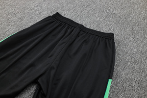 ชุดฝึกซ้อมแขนสั้นแบบมีซิปครึ่งตัว รุ่นฤดูใบไม้ร่วง-ฤดูหนาว 23/24 ชุดแข่งขันสโมสรยุโรป แมนเชสเตอร์ ชุดฟุตบอล - Product Image 5