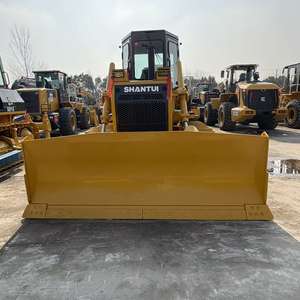 Bulldozer sur chenilles Shantui SD13 d'occasion de 13 tonnes avec moteur Cummins et pompe pour l'entretien des routes rurales et des graviers en Afrique 2024 - Product Image 2