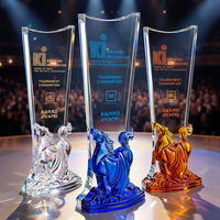 Trophée Cheval Triomphant Jadevertu 2026 - Verre de cristal LIULI sablé et gravé, durable, imprimé UV LJ1085