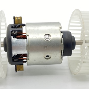 Moteur électrique de ventilateur de climatisation intérieur 24V OE 0038300508 0130101616 pour pièces de camion <span class=keywords><strong>Actros</strong></span> MP2 MP3 - Product Image 3