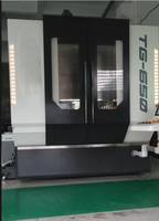 Centre d'usinage vertical CNC 5 axes haute précision, monomandrin, état neuf, système HNC, pour usinage des métaux