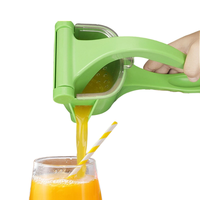 Drop Ship Handpers Oranje Juicer-Handmatige Plastic Citrus Extractor Voor Fruit