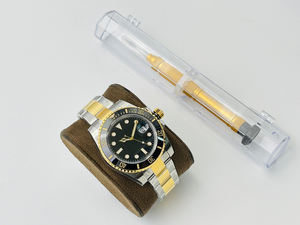 อัพเกรดลูกปัดเรืองแสง ออกแบบให้เข้ากับดีไซน์แบบฝัง พร้อมคริสตัลทรงโค้งมน นาฬิกาจักรกลผู้ชาย - Product Image 1