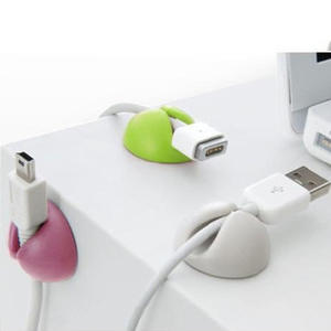 Organizador de cables, organizador de cables de datos para escritorio, soporte de cables autoadhesivo, herramienta de gestión de cables al por mayor. - Product Image 4