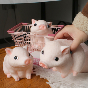 ของเล่นบีบหมูน่ารัก วัสดุ TPR นุ่ม บรรเทาความเครียดและช่วยพัฒนาประสาทสัมผัส ของขวัญที่สมบูรณ์แบบสำหรับเด็กชาย เด็กหญิง และเด็กๆ - Product Image 4