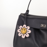 Gantungan Tas Daisy, Ornamen Tali Bunga Wajah Tersenyum Lucu dari Kulit Imitasi untuk Tas Jinjing Kasual, Tas Selempang, Botol Air