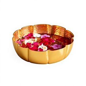 Cuencos de metal Tranquil Beauty Urli para arreglos florales flotantes para decoración del hogar - Product Image 6
