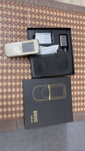 Per 8800 Sirocco: Riparazione e Confezionamento di Telefoni Cellulari Feature Phone - Product Image 2