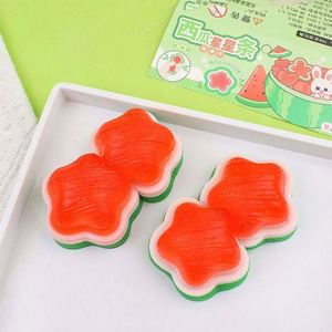 Nouveau Jouet Squishy Fruits d'Été en TPR Écologique, Mignons Squishies Pastèque et Étoile pour Enfants de 5 à 7 Ans, Anti-Stress - Product Image 5