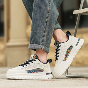 Zapatos Deportivos Blancos para Hombre, Diseño Moderno, Punta Cerrada, Antideslizantes, Otoño/Invierno - Product Image 2