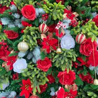 Mur de fleurs artificielles de Noël, décoration de scène de vacances, arrangement floral artificiel DIY avec ornements clochettes, OEM