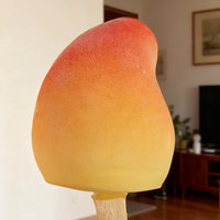 Vente flash Crème glacée à la mangue premium en forme de fruits 3D avec saveur de lait crémeux Étiquette OEM Halal dans un emballage attrayant