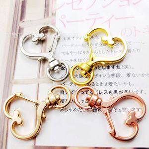 Porte-clés en métal pivotant avec fermoir à ressort en forme de cœur, design lune, boucle à ressort, clip à pression, porte-clés en vrac, accessoire de bricolage pour porte-clés, charme suspendu - Product Image 3