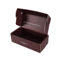 Boîte pliante personnalisée de luxe en papier recyclé gaufré, boîte d'expédition postale en carton ondulé brun de 2 mm d'épaisseur avec fentes, pour chaussettes avec logo